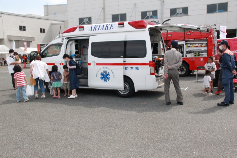 消防車両見学会の様子の写真
